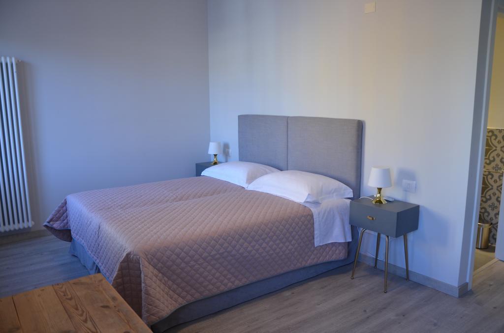 Dimora 16 Rooms & Garden Prato  Luaran gambar